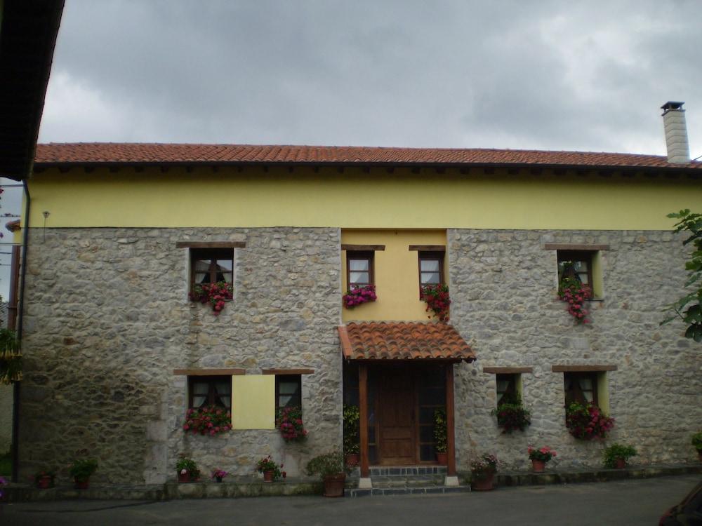 Casa De Aldea Ruiloba Hotel Camango Buitenkant foto
